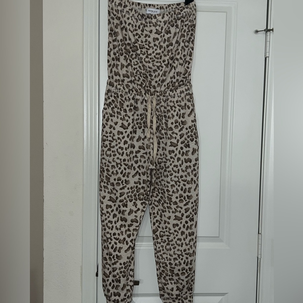 Leopard strapless jumpsuit